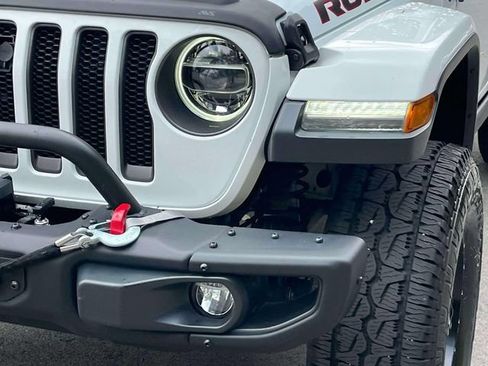 Used 2018 Jeep Wrangler Unlimited Rubicon AWD/4WD image 9