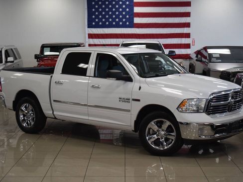Used 2018 RAM 1500 Big Horn RWD image 3