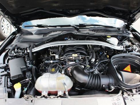 Used 2019 Ford Mustang Bullitt w/ Bullitt Electronics Package RWD image 13