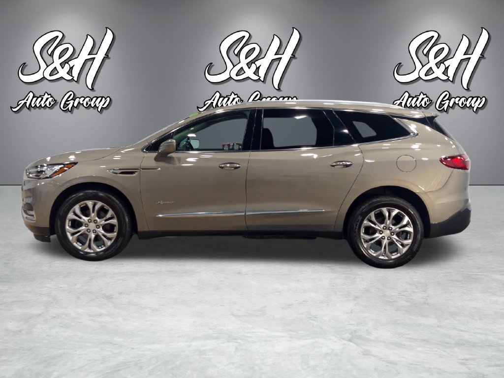 Used 2018 Buick Enclave Avenir w/ Avenir Technology Package AWD/4WD image 19