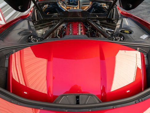Used 2021 Chevrolet Corvette Stingray Premium Cpe w/ LPO, Roadside Safety Package RWD image 34