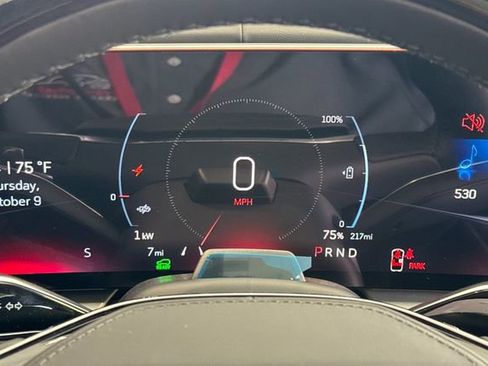 New 2026 Cadillac Lyriq V image 24