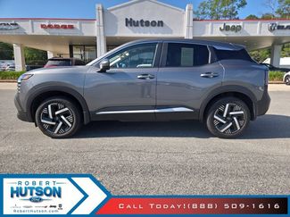 Used 2025 Nissan Kicks SV w/ Illumination Package FWD video 1
