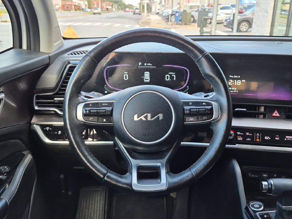 Certified 2023 Kia Sportage EX AWD/4WD image 12