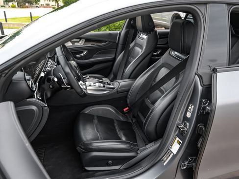 Used 2020 Mercedes-Benz AMG GT 53 w/ Driver Assistance Package image 36