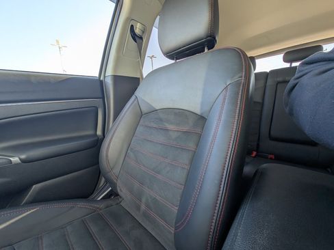 Used 2018 Mitsubishi Outlander Sport SE image 13