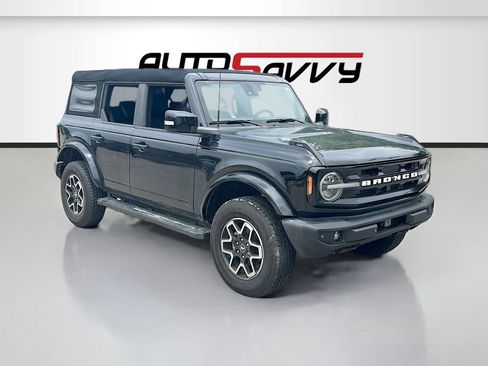Used 2024 Ford Bronco Outer Banks AWD/4WD image 1