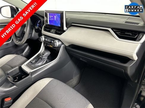 Used 2023 Toyota RAV4 XLE image 30
