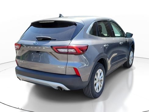 Used 2024 Ford Escape Active AWD/4WD image 6