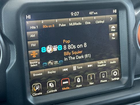 Used 2022 Jeep Gladiator Mojave w/ Trailer Tow Package image 17