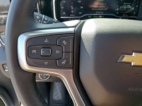 Used 2025 Chevrolet Silverado 2500 LT w/ Convenience Package AWD/4WD image 21
