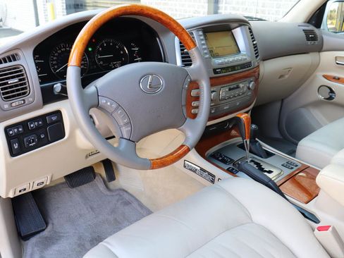 Used 2007 Lexus LX 470 4WD image 53