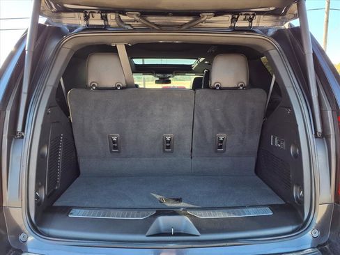 Used 2023 GMC Yukon AT4 w/ AT4 Premium Package image 21