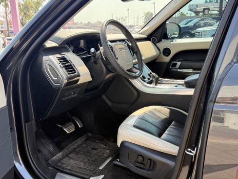Used 2021 Land Rover Range Rover Sport HST AWD/4WD image 11