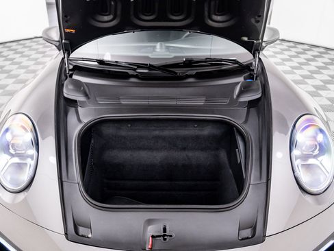 Certified 2024 Porsche 911 Carrera image 29