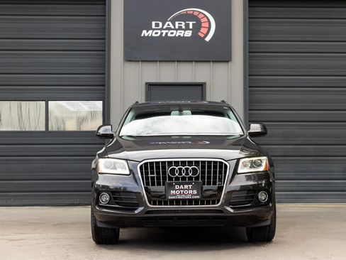 Used 2016 Audi Q5 2.0T Premium Plus w/ Technology Package AWD/4WD image 2