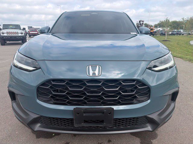 Used 2023 Honda HR-V LX image 3