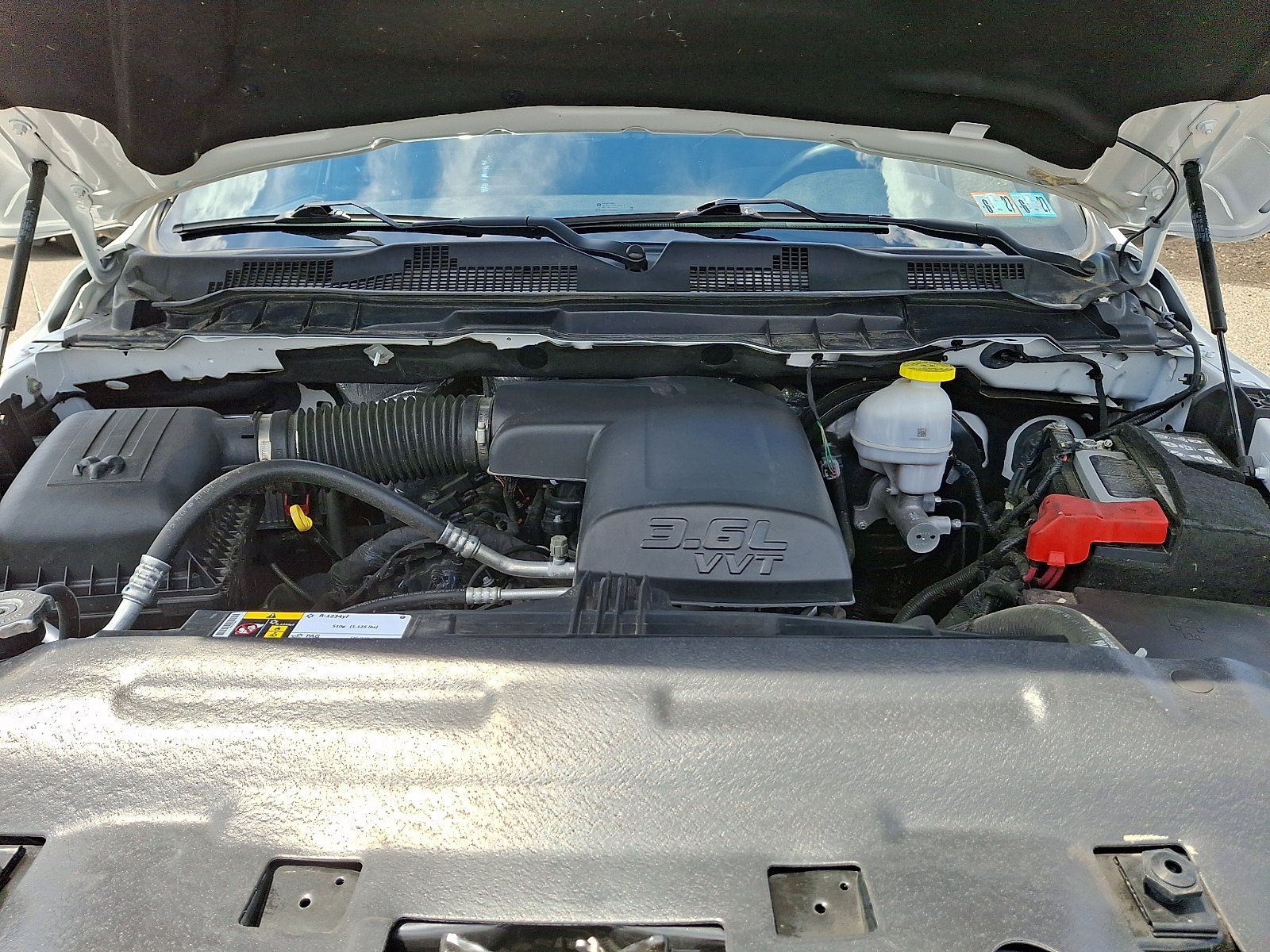 Certified 2024 RAM 1500 Warlock AWD/4WD image 28