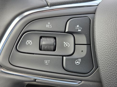 New 2026 Buick Envista Sport Touring FWD image 15
