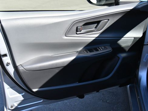 Used 2025 Toyota Prius LE image 13