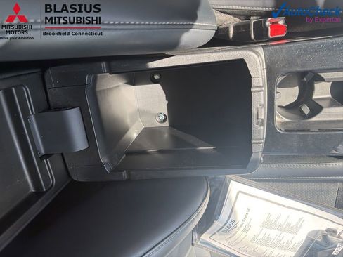 Used 2024 Mitsubishi Eclipse Cross SE AWD/4WD image 24