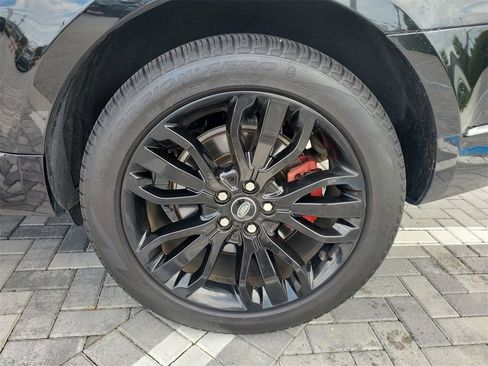 Used 2022 Land Rover Range Rover Sport HSE Silver Edition image 14