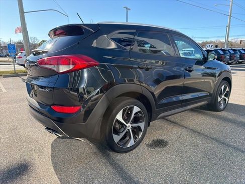 Used 2016 Hyundai Tucson Sport image 6