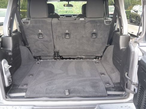 Used 2021 Jeep Wrangler Unlimited Sport AWD/4WD image 19