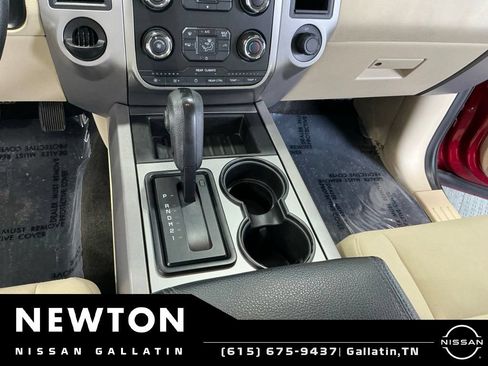 Used 2017 Ford Expedition XLT RWD image 10