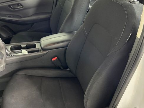 Used 2024 Nissan Sentra S FWD image 12