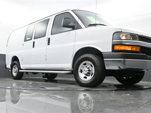 Used 2024 Chevrolet Express 2500 w/ Driver Convenience Package image 20
