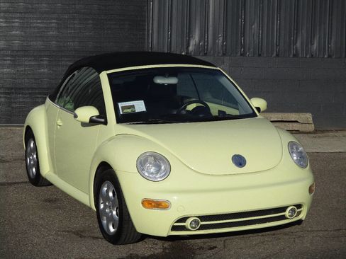 Used 2003 Volkswagen Beetle GLS image 12