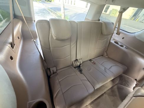 Used 2016 Cadillac Escalade ESV Platinum image 25