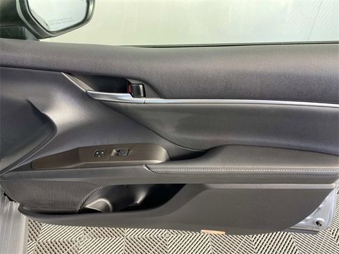Used 2024 Toyota Camry XSE image 26