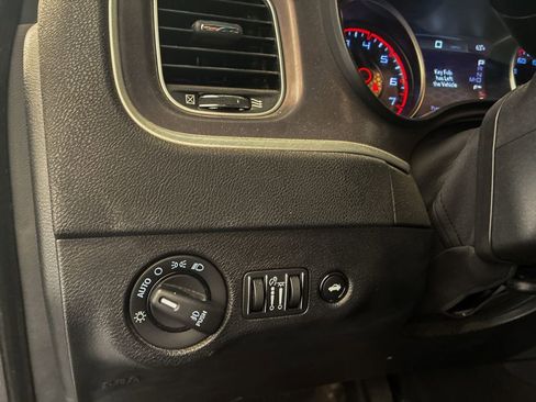 Used 2021 Dodge Charger SXT w/ Driver Convenience Group AWD/4WD image 26
