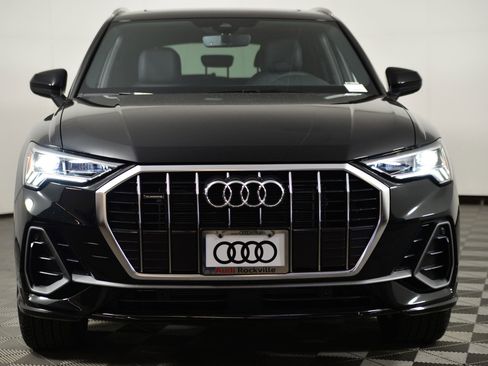 Used 2025 Audi Q5 Premium w/ Convenience Package AWD/4WD image 5