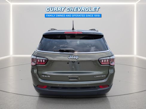Used 2018 Jeep Compass Limited w/ Navigation Group AWD/4WD image 4