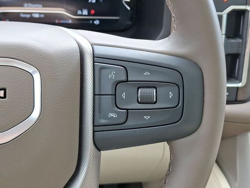 Certified 2024 GMC Yukon XL Denali AWD/4WD image 18