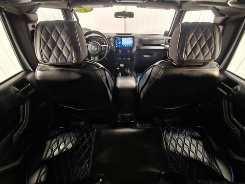 Used 2014 Jeep Wrangler Unlimited Sport w/ Connectivity Group AWD/4WD image 23
