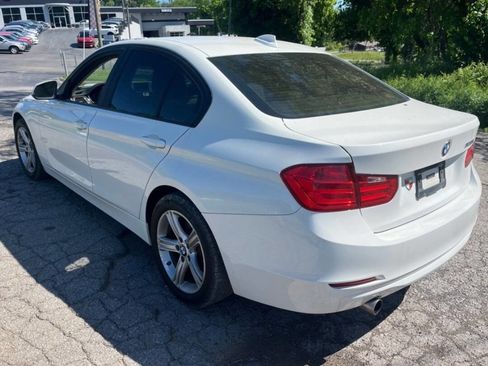 Used 2015 BMW 320i Sedan RWD image 3