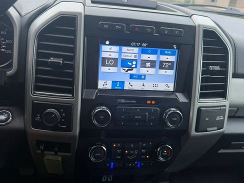 Used 2019 Ford F250 Lariat w/ Lariat Ultimate Package AWD/4WD image 20