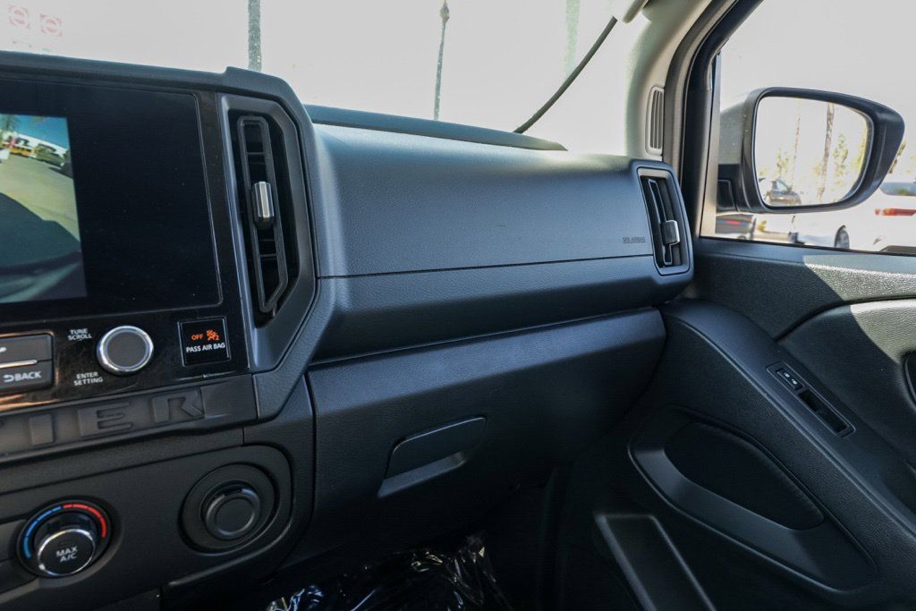 Used 2025 Nissan Frontier S w/ S Utility Package RWD image 30