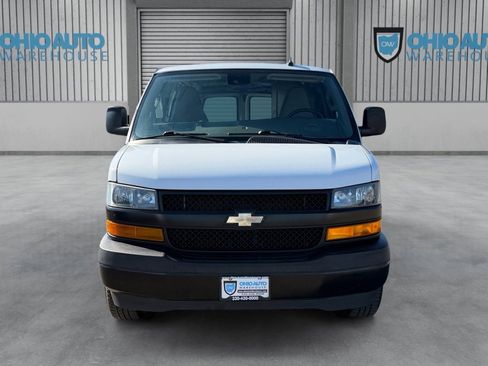 Used 2020 Chevrolet Express 3500 w/ Driver Convenience Package image 2