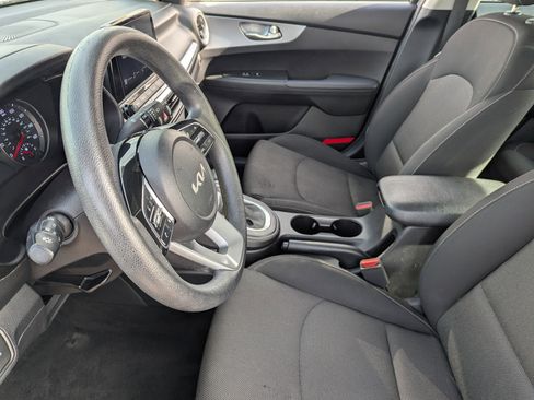 Certified 2022 Kia Forte Sedan image 20