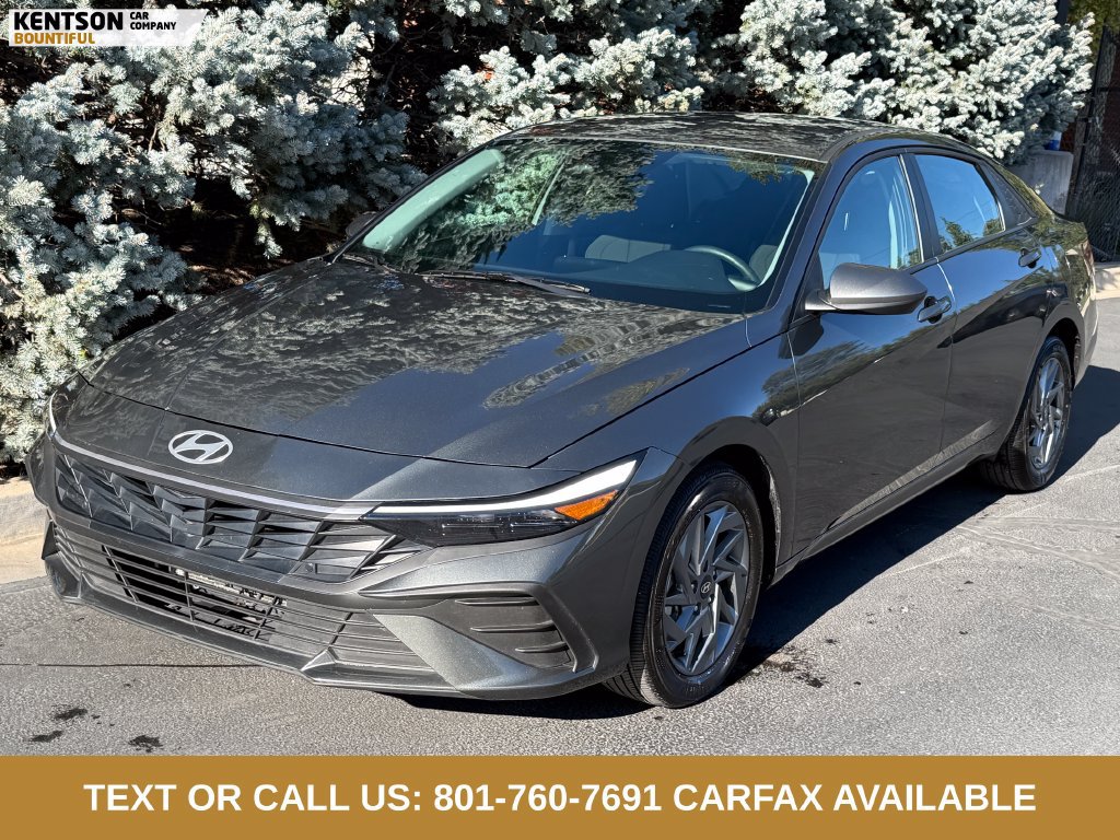 Used 2026 Hyundai Elantra Hybrid FWD image 3
