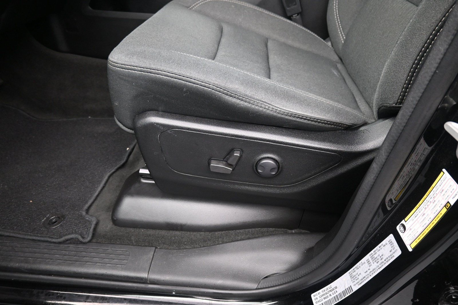 Used 2023 RAM 1500 Big Horn RWD image 27