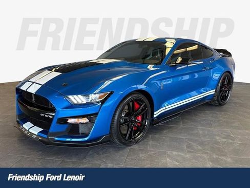 Used 2021 Ford Mustang Shelby GT500 w/ Technology Package image 1