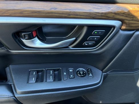 Used 2019 Honda CR-V EX-L image 18