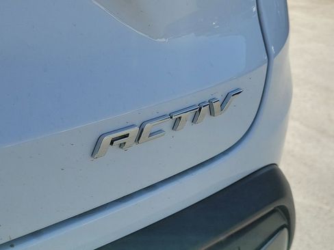 Used 2025 Chevrolet Trax ACTIV w/ Driver Confidence Package image 8