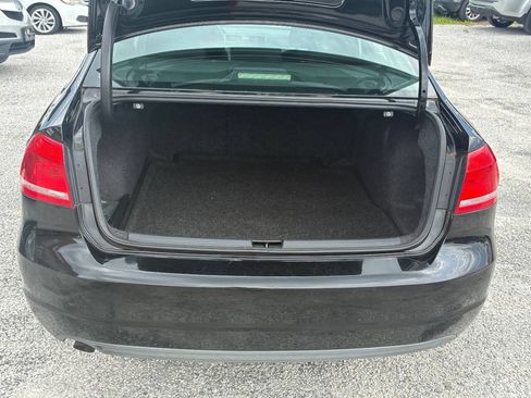 Used 2012 Volkswagen Passat 2.5 S FWD image 18